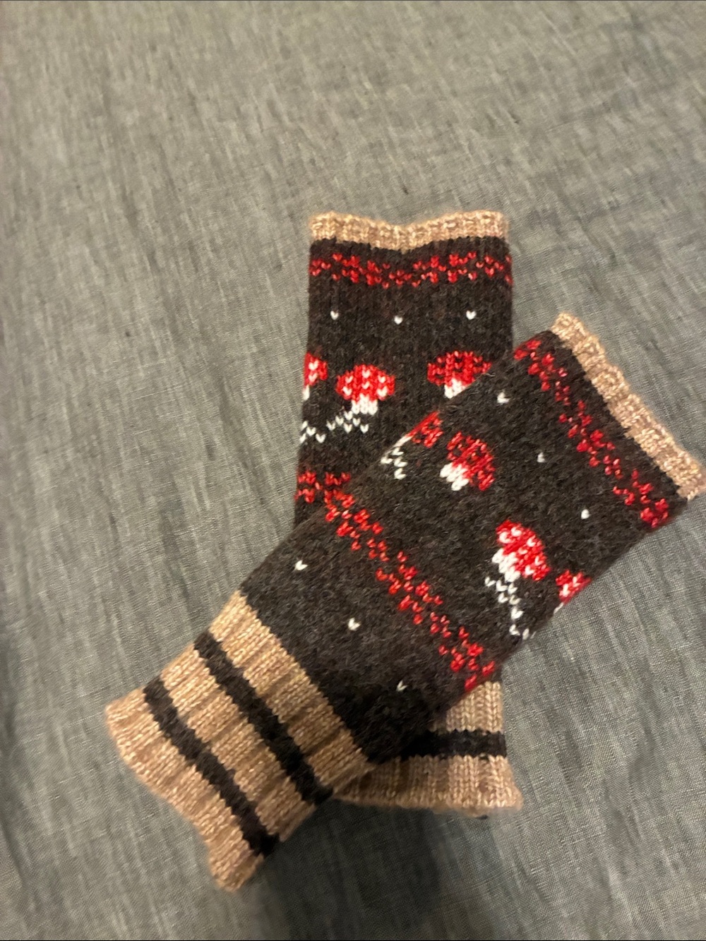 Fingerless Gloves/wrist warmer
